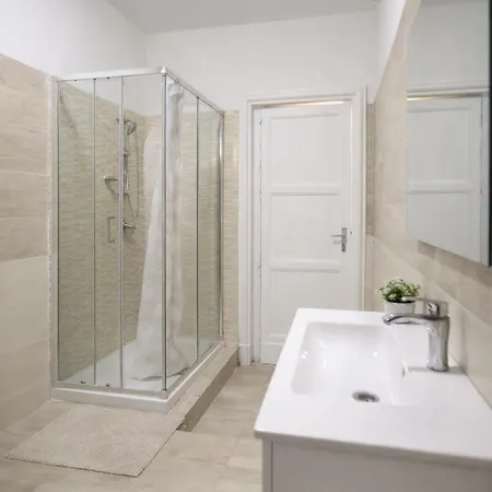 Etnea 270 Pensionat 4*